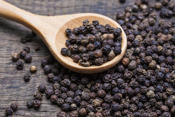 black pepper is a main ingredient of this chemical free toothpaste